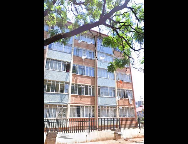 5 BEDROOM APARTMENT FOR SALE IN SUNNYSIDE